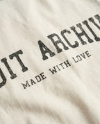 HUIT ARCHIV back print