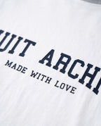 HUIT ARCHIV back print