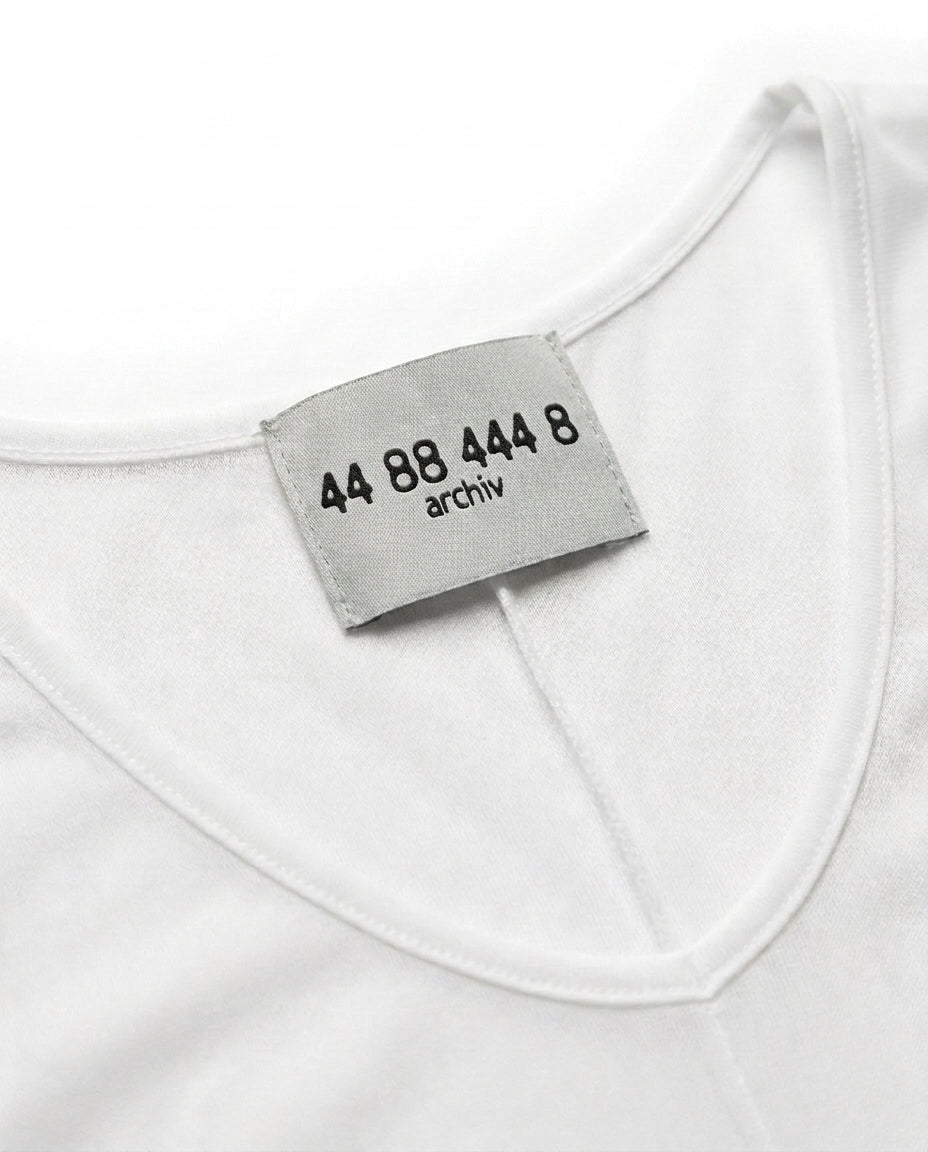 Neck label